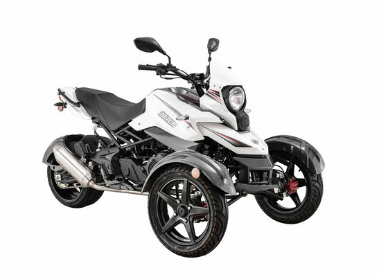 200CC TRIKE TITLE AND REGISTRATION INCLUDED